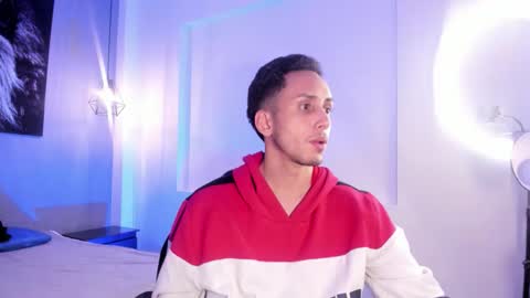 Snapshot of zack_isback chatting on 04-10-26, 11:42 zack_isback online show from 04-10-26, 11:42