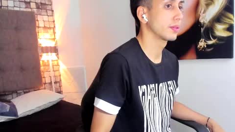 Snapshot of zack_isback chatting on 04-14-26, 08:59 zack_isback online show from 04-14-26, 08:59