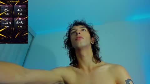 Snapshot of zackcum_ chatting on 02-06-25, 05:25 for you Zack online show from 02-06-25, 05:25