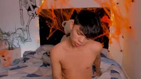 zacktorres_ online show from 10-18-25, 12:35