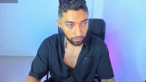 Snapshot of zaclebrown chatting on 01-08-26, 11:45 Alex Blade online show from 01-08-26, 11:45