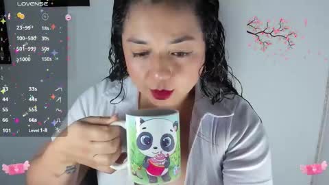 Snapshot of zafiira_1 chatting on 10-12-25, 05:45 SAMMY online show from 10-12-25, 05:45