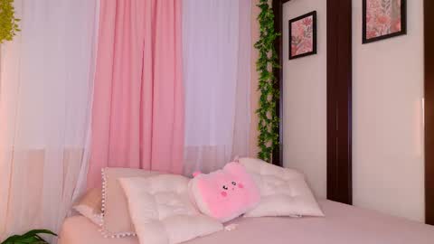 Snapshot of zafiiro_bluee2 chatting on 12-02-25, 02:06 online show from 12-02-25, 02:06