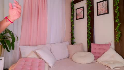   online show from 04-26-26, 01:03