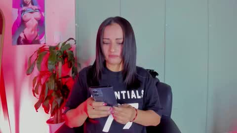 Snapshot of zafiro__brown chatting on 09-24-25, 11:57 Zafiro Brown online show from 09-24-25, 11:57