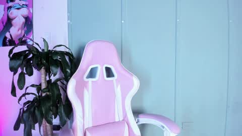 Snapshot of zafiro__brown chatting on 09-25-25, 11:58 Zafiro Brown online show from 09-25-25, 11:58