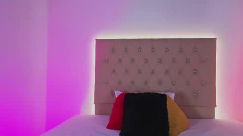 Snapshot of zafiro__brown chatting on 11-12-25, 11:54 Zafiro Brown online show from 11-12-25, 11:54