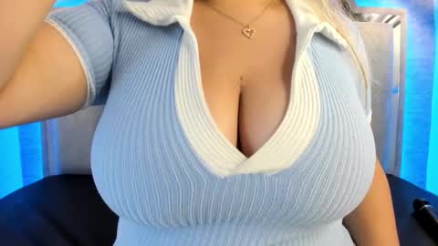 Claire  online show from 03-10-26, 06:46