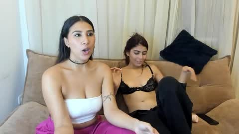 Snapshot of zafiro_lee chatting on 06-05-26, 06:52 zafiro_lee online show from 06-05-26, 06:52