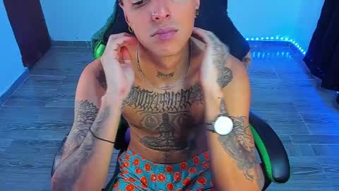 Snapshot of zafirocum chatting on 05-14-26, 11:39 BiG Zafiro online show from 05-14-26, 11:39