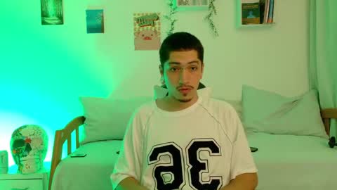 Snapshot of zahir_raw chatting on 04-21-26, 11:18 Zahir Raw online show from 04-21-26, 11:18