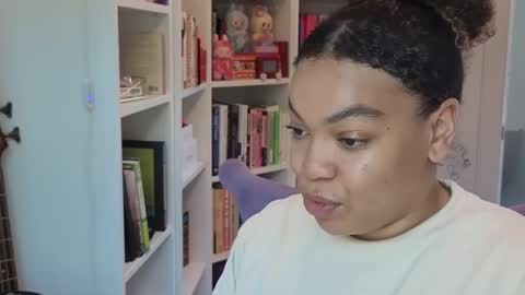 Snapshot of zahrabliss chatting on 09-26-25, 08:13 zahrabliss online show from 09-26-25, 08:13