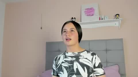 Zaida online show from 04-22-26, 09:38