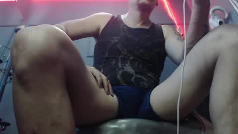 Snapshot of zainkreiger chatting on 05-10-26, 08:47 Dom Zain online show from 05-10-26, 08:47