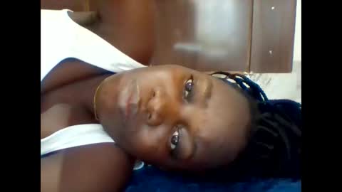 Snapshot of zainxxxx chatting on 04-04-26, 07:50 zainxxxx online show from 04-04-26, 07:50