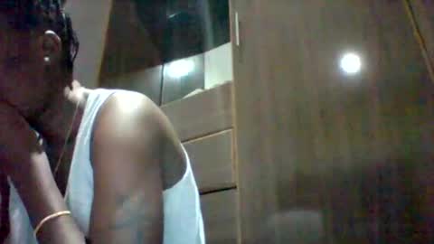 Snapshot of zainxxxx chatting on 04-07-26, 06:41 zainxxxx online show from 04-07-26, 06:41