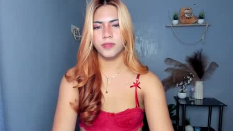 Snapshot of zairaaaaa chatting on 06-19-26, 08:40 Zai online show from 06-19-26, 08:40