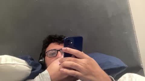 Snapshot of zakariyarashid545 chatting on 10-03-25, 10:07 Zak27 online show from 10-03-25, 10:07