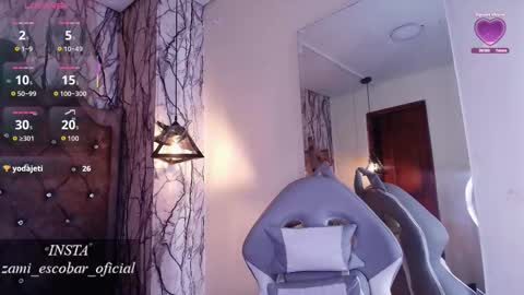 Snapshot of zami_escobar_of chatting on 12-21-25, 06:48 online show from 12-21-25, 06:48