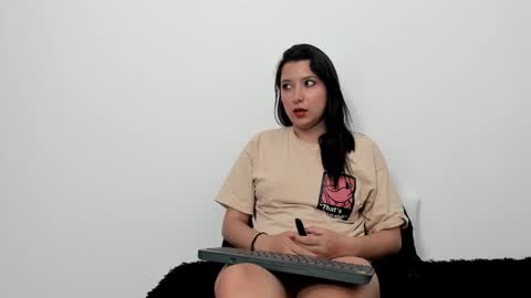 zammii69 online show from 10-25-25, 08:36