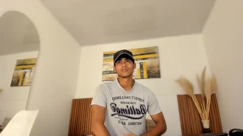 Zander online show from 04-17-26, 01:47