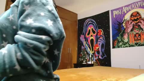 Snapshot of zandra6ghal chatting on 12-15-25, 05:44 zandra6ghal online show from 12-15-25, 05:44