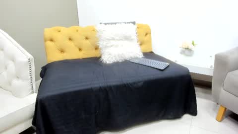 Snapshot of zane_belville chatting on 06-19-26, 11:14 Zane Belville online show from 06-19-26, 11:14