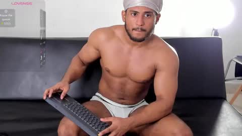 Zane Lux online show from 04-18-26, 03:27