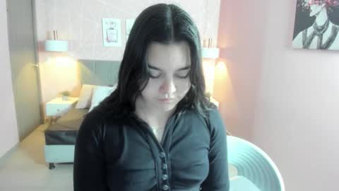 Snapshot of zara__sweet chatting on 02-18-26, 01:51 Zara Sweet online show from 02-18-26, 01:51