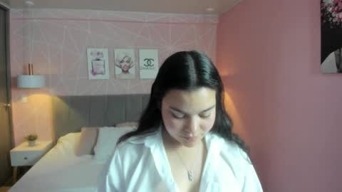 Snapshot of zara__sweet chatting on 03-03-26, 01:28 Zara Sweet online show from 03-03-26, 01:28