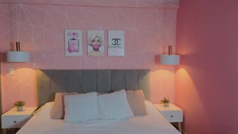 Snapshot of zara__sweet chatting on 05-12-26, 01:52 Zara Sweet online show from 05-12-26, 01:52