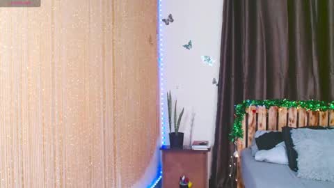 nicky online show from 12-19-24, 11:18