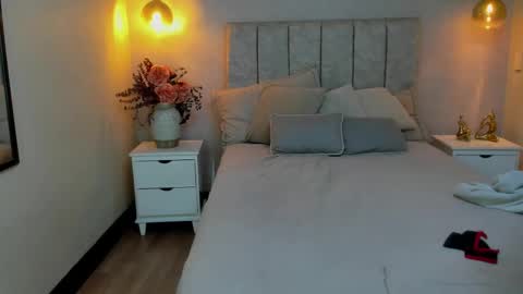 zara online show from 03-18-26, 12:30