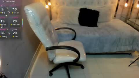 Snapshot of zara_moon1 chatting on 07-22-26, 03:09 zara_moon1 online show from 07-22-26, 03:09