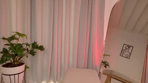 Snapshot of zara_nova chatting on 02-05-26, 07:07 Zara Nova online show from 02-05-26, 07:07