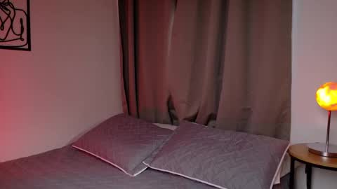 Zara Nova online show from 03-19-26, 10:03