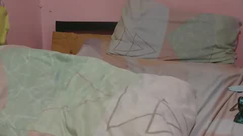 Snapshot of zara_play chatting on 09-14-25, 08:13 Zara3 online show from 09-14-25, 08:13