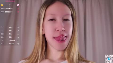 Criss  online show from 11-02-25, 07:38