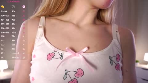 Criss  online show from 11-08-25, 07:23