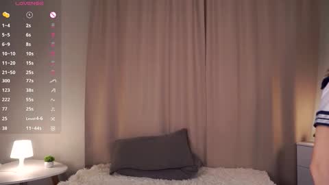 Criss  online show from 11-09-25, 05:33