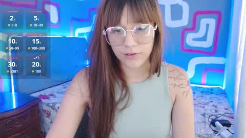 Snapshot of zara_sin chatting on 10-06-25, 11:18 Zara online show from 10-06-25, 11:18