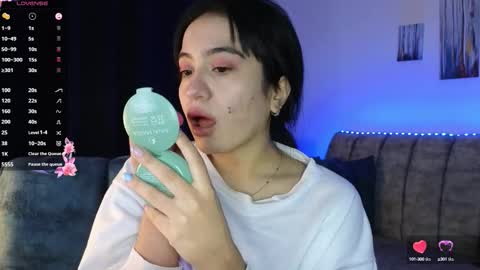 zaradames_ online show from 10-01-25, 02:28