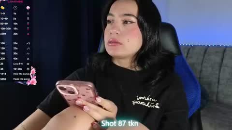 Snapshot of zaradames_ chatting on 07-06-26, 03:14 zaradames_ online show from 07-06-26, 03:14