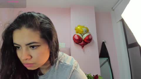 Zarah  online show from 10-19-25, 11:16