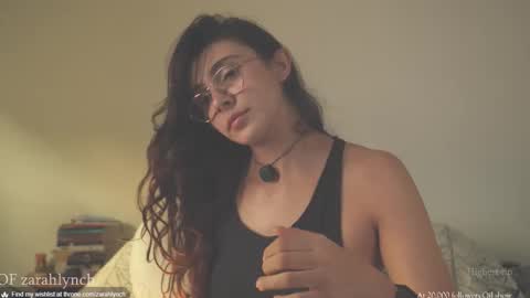 Miss Lynch   Next show  2911 online show from 11-01-25, 10:01