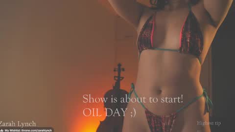 Snapshot of zarahlynch chatting on 05-24-26, 10:42 Miss Lynch Next show 2911 online show from 05-24-26, 10:42