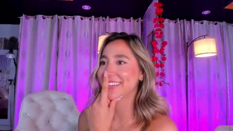 Snapshot of zarajener chatting on 05-16-26, 12:07 online show from 05-16-26, 12:07