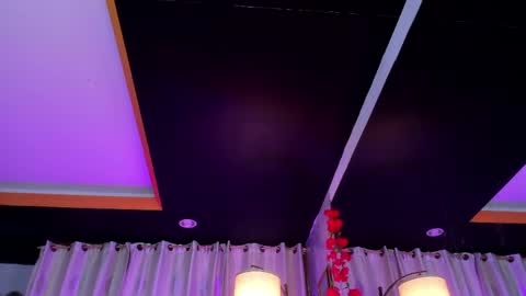 Snapshot of zarajener chatting on 05-27-26, 01:57 online show from 05-27-26, 01:57