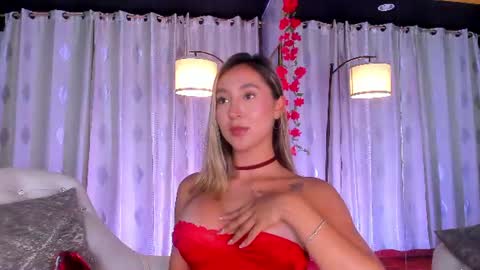 Snapshot of zarajener chatting on 06-09-26, 11:49 online show from 06-09-26, 11:49