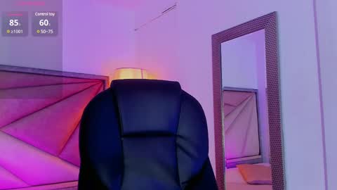 Zara Lim  online show from 02-21-25, 03:32